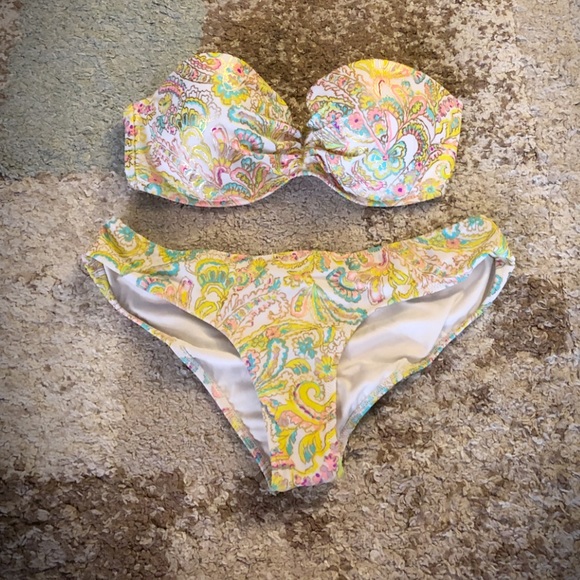 Bathing Suit - Picture 2 of 3